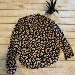 Vici V Neck Front Tie Leopard Top